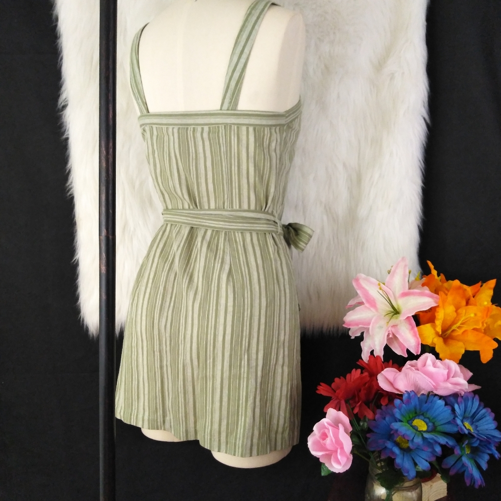 E & M Olive Striped button Down Dress Size M - Picture 6 of 9